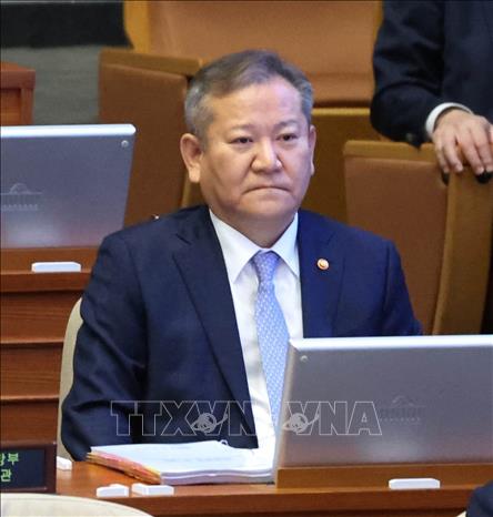 Bộ trưởng Hành chính và An ninh Lee Sang-min tại phiên họp Quốc hội ở Seoul, Hàn Quốc, ngày 6/2/2023. Ảnh:  YONHAP/ TTXVN