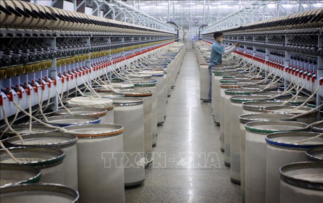 Production at the Logitex Co. Ltd in Vu Ninh IP, the northern province of Thai Binh. VNA Photo: Thế Duyệt 