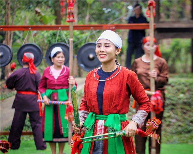 Tiết mục hoá tấu 