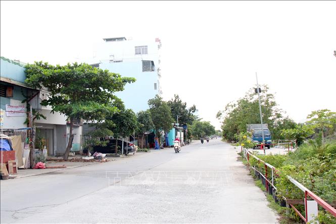 Trong ảnh: Nhiều tuyến đường tại Thành phố Hồ Chí Minh được hình thành từ quá trình đô thị hóa, cần được đặt tên. Ảnh: Tiến Lực – TTXVN