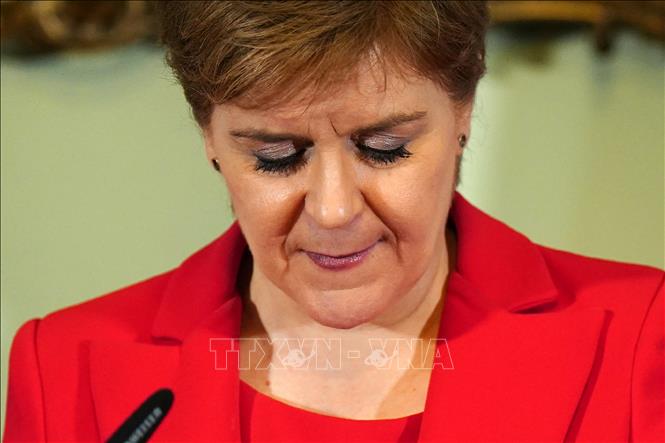 Thủ hiến vùng Scotland (Vương quốc Anh) Nicola Sturgeon tại cuộc họp báo ở Edinburgh ngày 15/2/2023. Ảnh: AFP/ TTXVN 