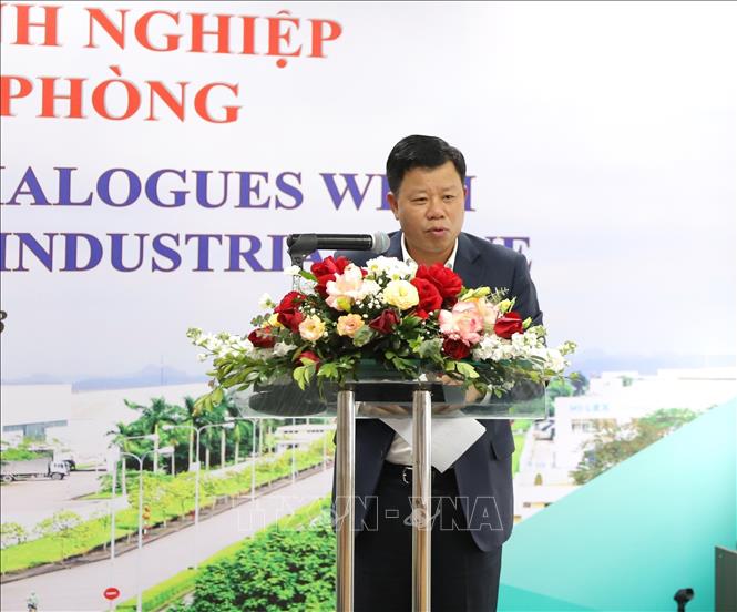 Trong ảnh: Trưởng ban Ban Quản lý Khu kinh tế Hải Phòng Lê Trung Kiên phát biểu tại buổi gặp mặt. Ảnh: Minh Huệ - TTXVN
