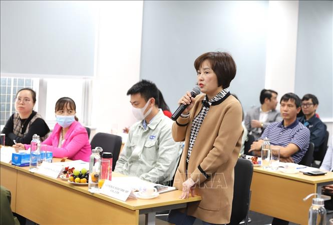 Trong ảnh: Đại diện doanh nghiệp phát biểu tại buổi gặp mặt. Ảnh: Minh Huệ - TTXVN 