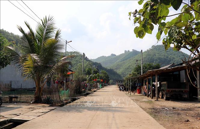Trong ảnh: Đường bê tông thôn Ngòi Sen, xã Yên Lâm, huyện Hàm Yên (Tuyên Quang). Ảnh: Vũ Quang – TTXVN