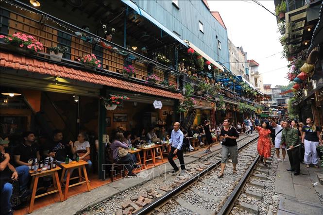 Vào 2 ngày nghỉ cuối tuần Thứ Bảy và Chủ nhật, lượng khách nước ngoài đến 