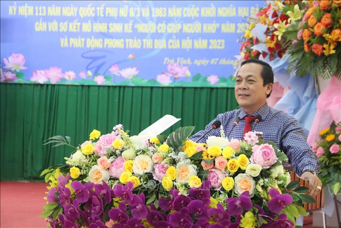 Trao tặng 3 mô hình sinh kế cho phụ nữ nghèo ở xã biên giới Hà Tĩnh   Vietnamvn
