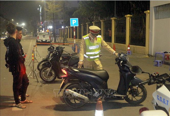Cảnh sát giao thông Quảng Ninh tăng cường xử lý thanh thiếu niên ...