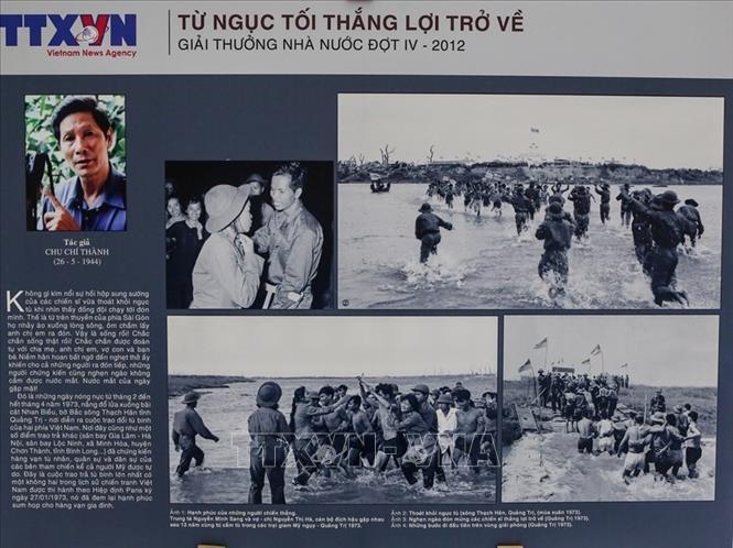 Rất nhiều tác phẩm ảnh trở thành tư liệu vô giá, là bằng chứng lịch sử…, nhiều tác phẩm đã được tặng giải thưởng Hồ Chí Minh và Giải thưởng Nhà nước về văn học nghệ thuật. Ảnh: TTXVN