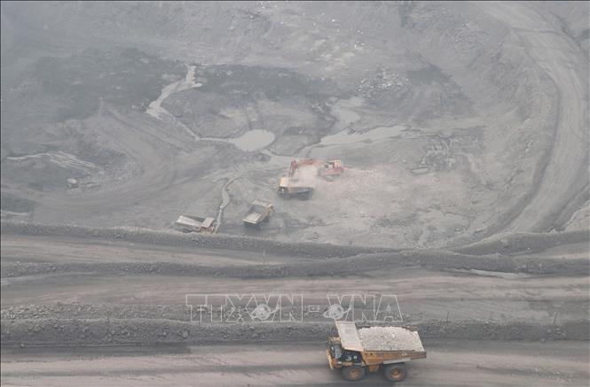 Một góc khai trường của Công ty than Khánh Hòa - VVMI. Ảnh: Hoàng Nguyên - TTXVN