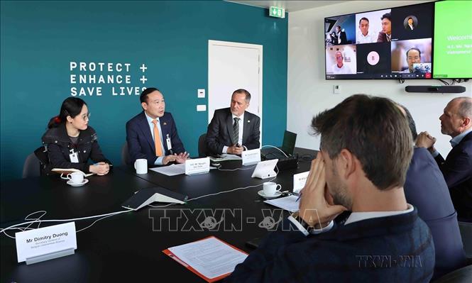 Ngày 24/2/2023, Liên minh Bỉ - Việt (BVA) phối hợp với Công ty IBA chuyên về công nghệ máy gia tốc hạt tổ chức hội thảo về khoa học đời sống và sức khỏe ở Việt Nam. Ảnh: Hương Giang – TTXVN 