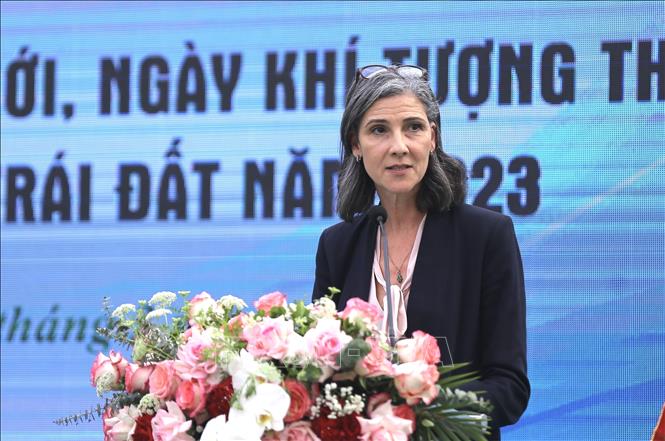 Trong ảnh: Đại diện UNDP tại Việt Nam Ramla Al Khalidi phát biểu tại Lễ phát động. Ảnh:Trọng Đạt - TTXVN