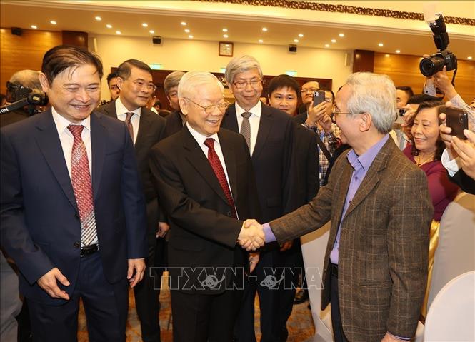 Trong ảnh: Tổng Bí thư Nguyễn Phú Trọng với các đại biểu tham dự buổi lễ. Ảnh: Trí Dũng –TTXVN