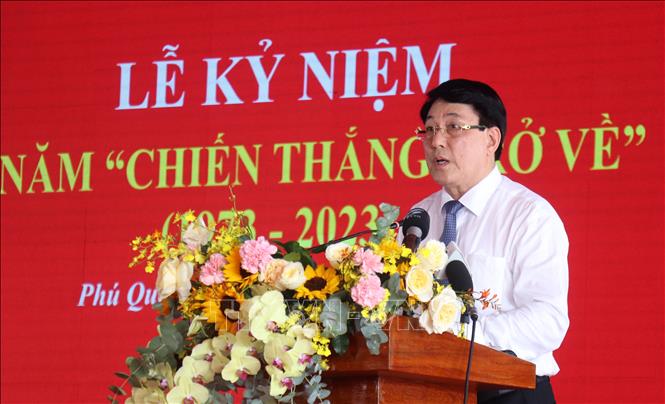 Trong ảnh: Đại tướng Lương Cường, Ủy viên Bộ Chính trị, Chủ nhiệm Tổng Cục Chính trị Quân đội nhân dân Việt Nam phát biểu tại lễ kỷ niệm 50 năm “Chiến thắng trở về”. Ảnh: Lê Huy Hải - TTXVN
