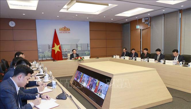 A view of the online talks. VNA Photo: Doãn Tấn