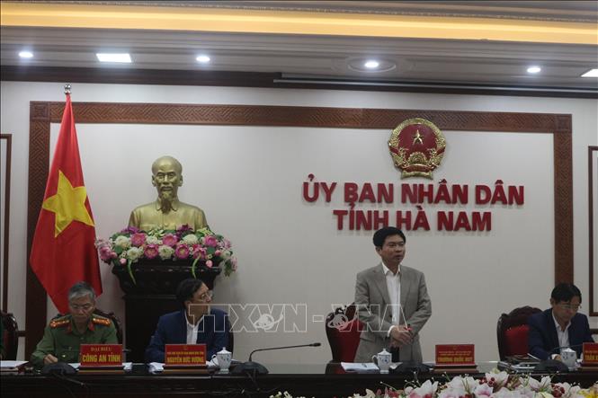 Chủ tịch UBND tỉnh Hà Nam Trương Quốc Huy phát biểu kết luận hội nghị. Ảnh: Thanh Tuấn - TTXVN