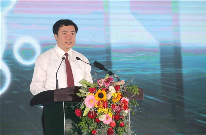 Trong ảnh: Thứ trưởng Bộ Công thương Nguyễn Sinh Nhật Tân phát biểu tại lễ khởi công. Ảnh: Thanh Hòa- TTXVN