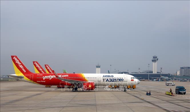 Vietjet’s planes at Noi Bai International Airport in Hanoi. VNA Photo: Huy Hùng