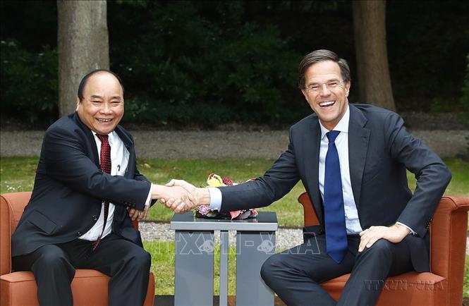 Chiều 10/7/2017, tại thành phố Den Haag, Thủ tướng Nguyễn Xuân Phúc hội đàm với Thủ tướng Hà Lan Mark Rutte. Ảnh: Thống Nhất - TTXVN