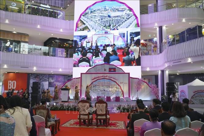 Lễ khai trương trung tâm thương mại Aeon Mall Mean Chey tại Phnom Penh, Campuchia ngày 7/4/2023. Ảnh: Kyodo/TTXVN 
