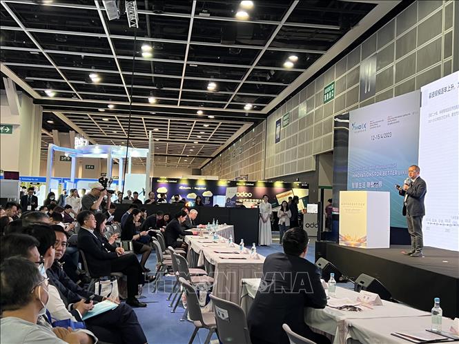 Hội thảo bên lề triển lãm đổi mới công nghệ quốc tế Hong Kong. Ảnh: Mạc Luyện-Pv TTXVN tại Hong Kong 