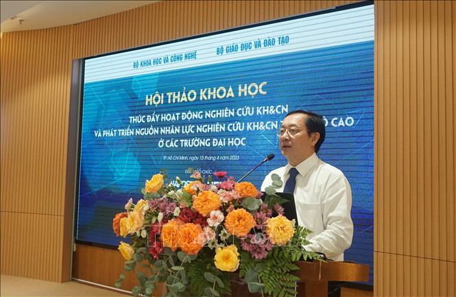 Bộ trưởng Bộ Khoa học và Công nghệ Huỳnh Thành Đạt phát biểu tại hội thảo. Ảnh: Thu Hoài – TTXVN
