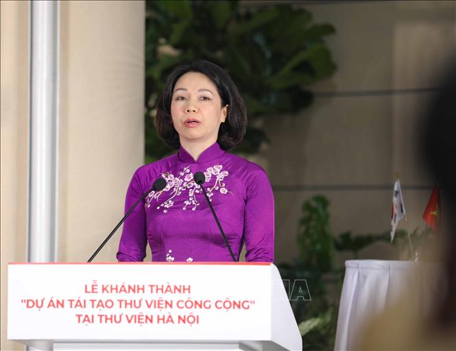 Phó Chủ tịch UBND thành phố Hà Nội Vũ Thu Hà phát biểu tại lễ khánh thành. Ảnh: Thanh Tùng - TTXVN