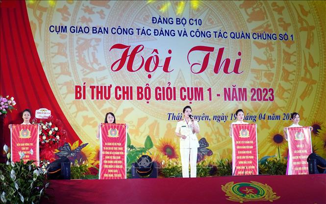 Phần thi của các thí sinh tại Hội thi. Ảnh: Thu Hằng-TTXVN
