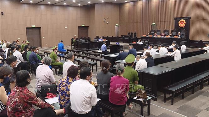 Trong ảnh: Quang cảnh phiên tòa. Ảnh: Kim Anh - TTXVN
