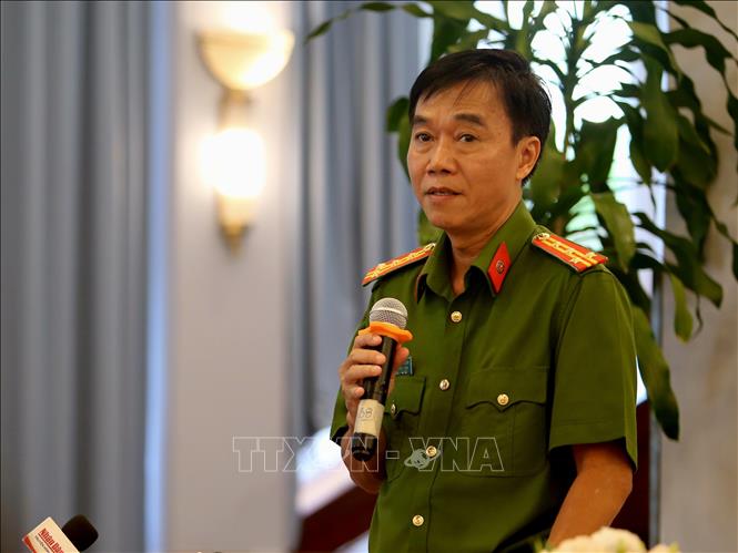 Trong ảnh: Đại tá Huỳnh Ngọc Quan, Phó Phòng Cảnh sát PCCC và CNCH, Công an TPHCM phát biểu tại tọa đàm. Ảnh: Thành Chung - TTXVN
