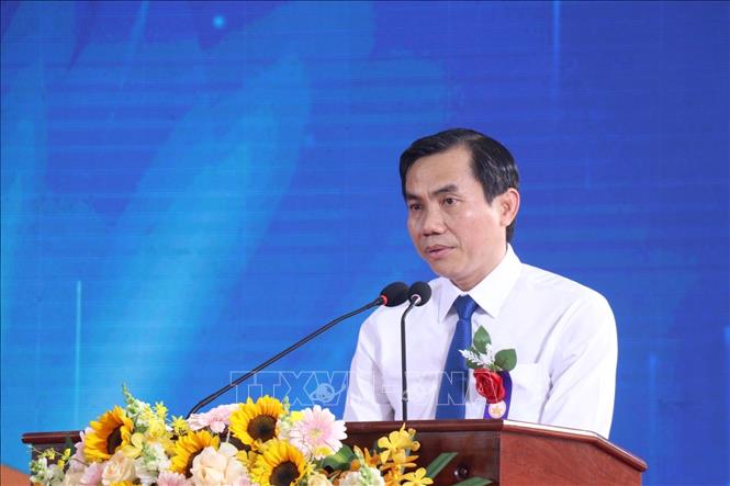 Bí thư Thành ủy Tân An Lê Công Đỉnh phát biểu tại buổi lễ