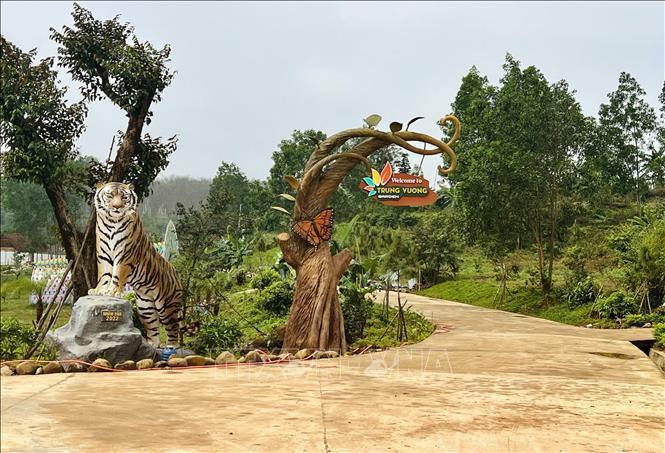 Khu giáo dục trải nghiệm Trưng Vương Garden xây dựng trái phép trên đất nông nghiệp. Ảnh: Nguyên Linh-TTXVN