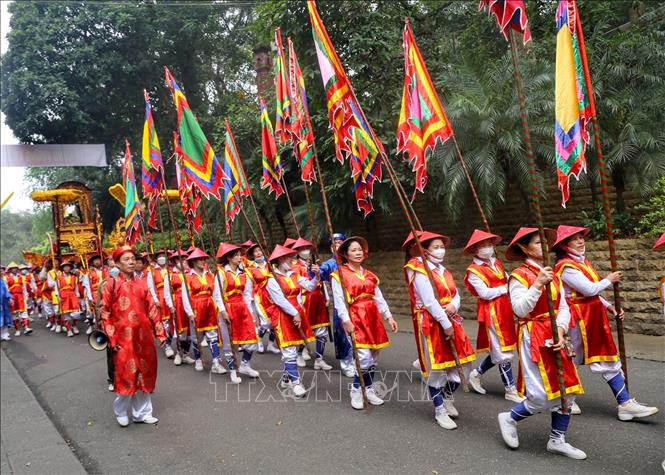 Đoàn rước kiệu của thị trấn Hùng Sơn, huyện Lâm Thao. Ảnh: Tuấn Đức - TTXVN