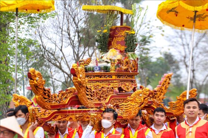 Đoàn rước kiệu xã Tiên Kiên, huyện Lâm Thao. Ảnh: Tuấn Đức - TTXVN