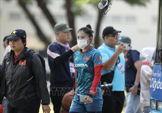 Trung vệ Chương Thị Kiều đã có thể quay trở lại tập cùng các đồng đội để chuẩn bị cho trận đấu đầu tiên của đội vào chiều 3/5 tới đây. Ảnh: Minh Quyết - TTXVN