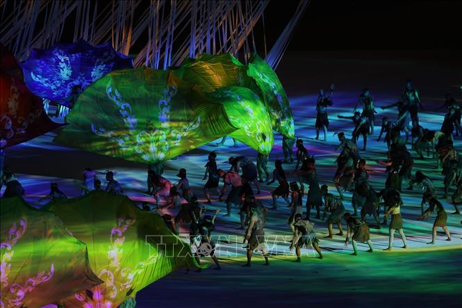 Chương trình nghệ thuật tại Lễ khai mạc SEA Games 32. Ảnh: Hoàng Minh - PV TTXVN tại Campuchia