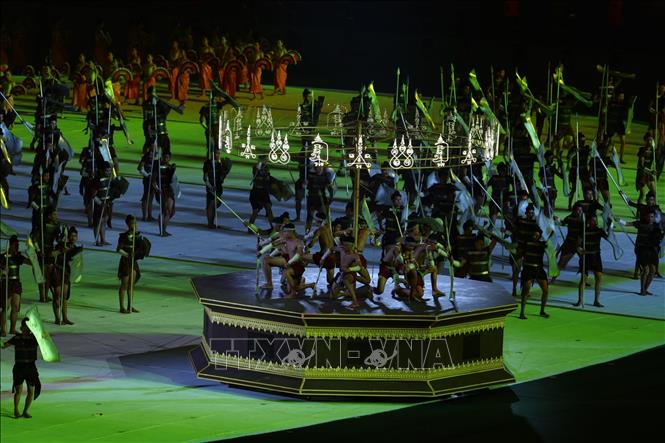 Chương trình nghệ thuật tại Lễ khai mạc SEA Games 32. Ảnh: Minh Quyết - TTXVN