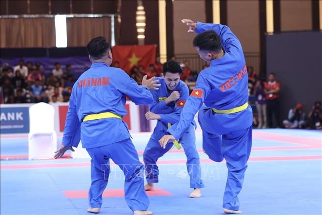 Đội tuyển Vovinam Việt Nam giành HCB ở nội dung Đòn chân tấn công nam với thành tích 267 điểm. Ảnh: Minh Quyết - TTXVN