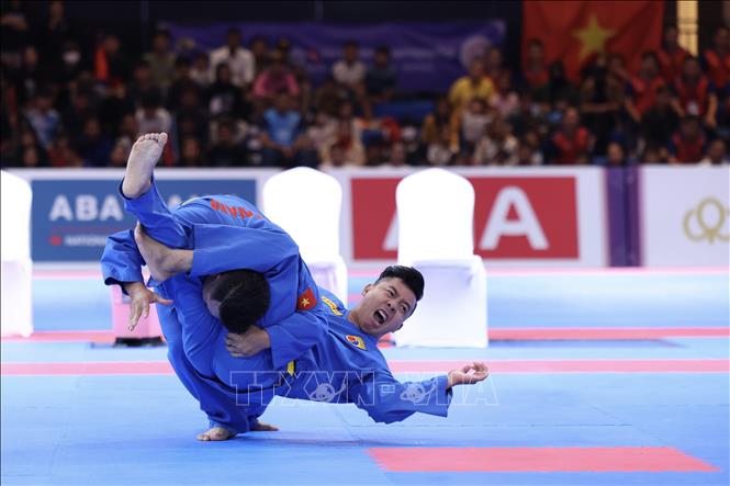 Đội tuyển Vovinam Việt Nam giành HCB ở nội dung Đòn chân tấn công nam với thành tích 267 điểm. Ảnh: Minh Quyết - TTXVN