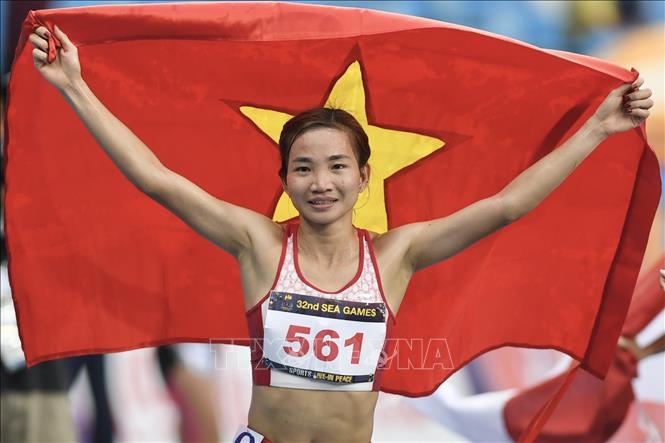 Nguyễn Thị Oanh xuất sắc giành HCV môn Điền kinh ở nội dung chạy 10.000m nữ với thành tích 35 phút 11 giây 53. Ảnh: TTXVN