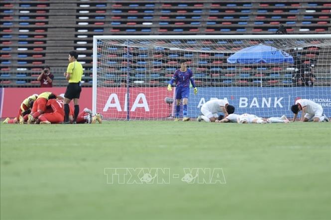 Bàn thắng quyết định của U22 Indonesia ở phút bù giờ thứ 6 đã đánh bại mọi nỗ lực của U22 Việt Nam. Ảnh: Minh Quyết-TTXVN
