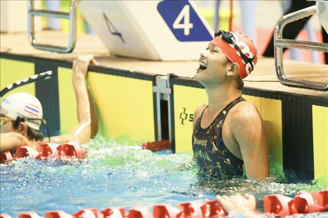 VĐV Kim Anh Kiệt giành HCV môn Lặn nội dung Vòi hơi chân vịt 400m nam. Ảnh: TTXVN