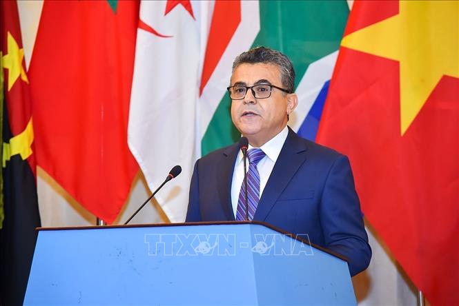 Palestinian Ambassador Saadi Salama, head of the diplomatic corps in Hanoi, speaks at the celebration. Photo by courtesy/VNA