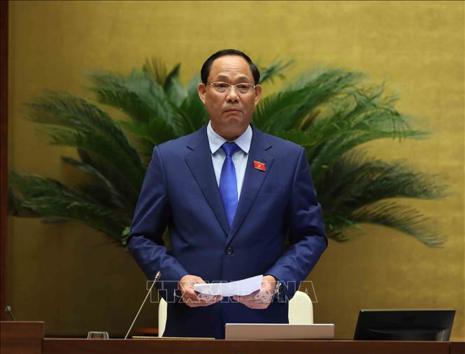 Phó Chủ tịch Quốc hội Trần Quang Phương điều hành phiên họp. Ảnh: An Đăng - TTXVN