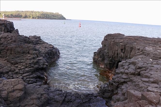 Thach Ky Dieu Tau is a potential tourist destination. VNA Photo: Phạm Cường