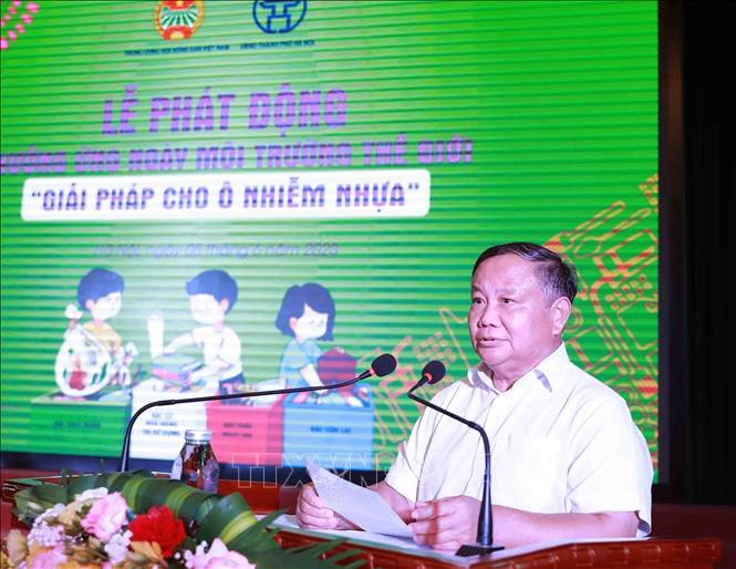 Phó Chủ tịch Hội Nông dân Việt Nam Đinh Khắc Đính phát động 