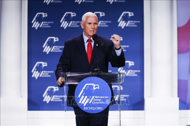 (Tư liệu) Cựu Phó Tổng thống Mỹ Mike Pence phát biểu tại một hội nghị ở Las Vegas, Nevada ngày 18/11/2022. Ảnh: AFP/TTXVN