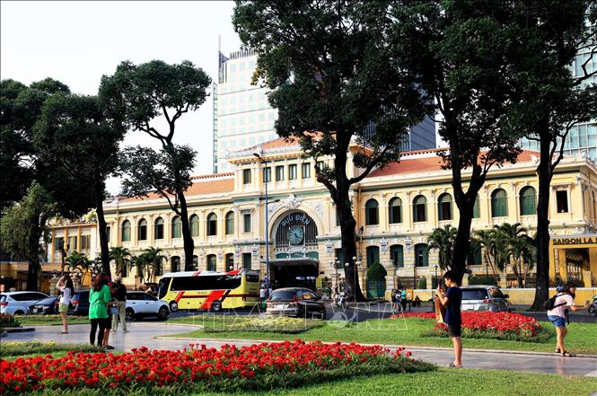 Trong ảnh: Bưu điện Trung tâm Thành phố Hồ Chí Minh lọt top 11 bưu điện đẹp nhất thế giới. Ảnh: Hồng Đạt - TTXVN
