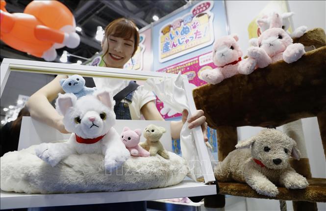Đồ chơi được trưng bày tại Triển lãm đồ chơi quốc tế Tokyo, Nhật Bản. Ảnh: Kyodo/TTXVN