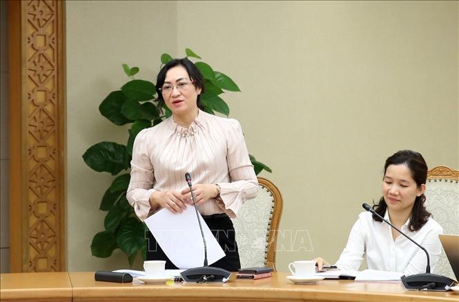 Thứ trưởng Bộ Công Thương Phan Thị Thắng phát biểu tại buổi làm việc. Ảnh: TTXVN