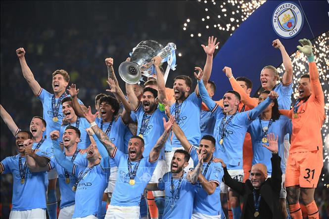 Phút đăng quang vô địch UEFA Champions League của các cầu thủ Manchester City, ngày 10/6/2023. Ảnh: AFP/TTXVN